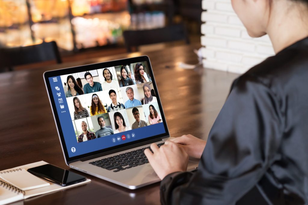 Veel vraag naar online consultancy & coaching voor mens & organisatie